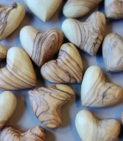 25 stk Hjerte i Oliventræ