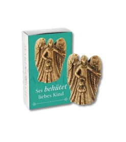 Bronze engel der beskytter en elsket dreng