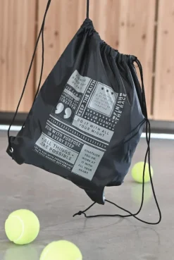 Gymnastiktaske i genbrugsplast: Fight the good fight