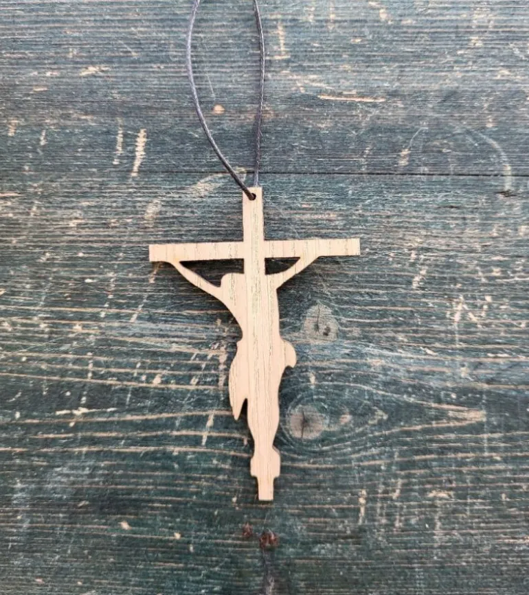 Jesu Korsfæstelse Påskeophæng, Eg