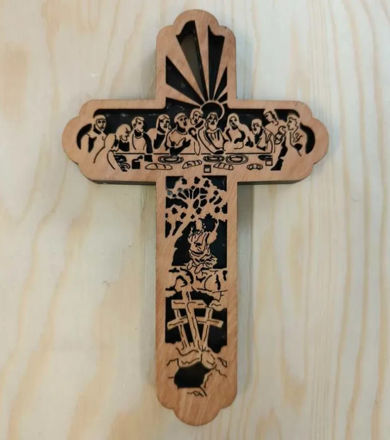 Kors i oliventræ, Den sidste nadver, 15 cm