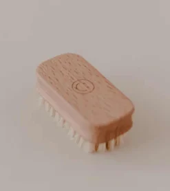 Lille neglebørste med smiley