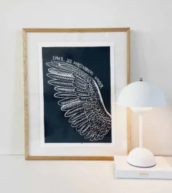 Linoleumstryk: Morgenrødens vinger, A3 Plakat, Mørkeblå