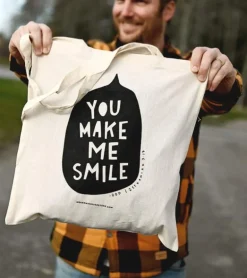 Mulepose : You make me smile