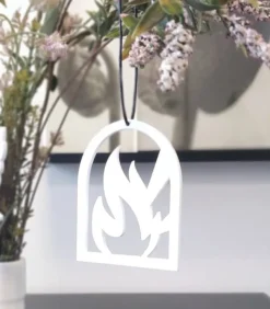 Pinseophæng, Tunger af ild, HVID