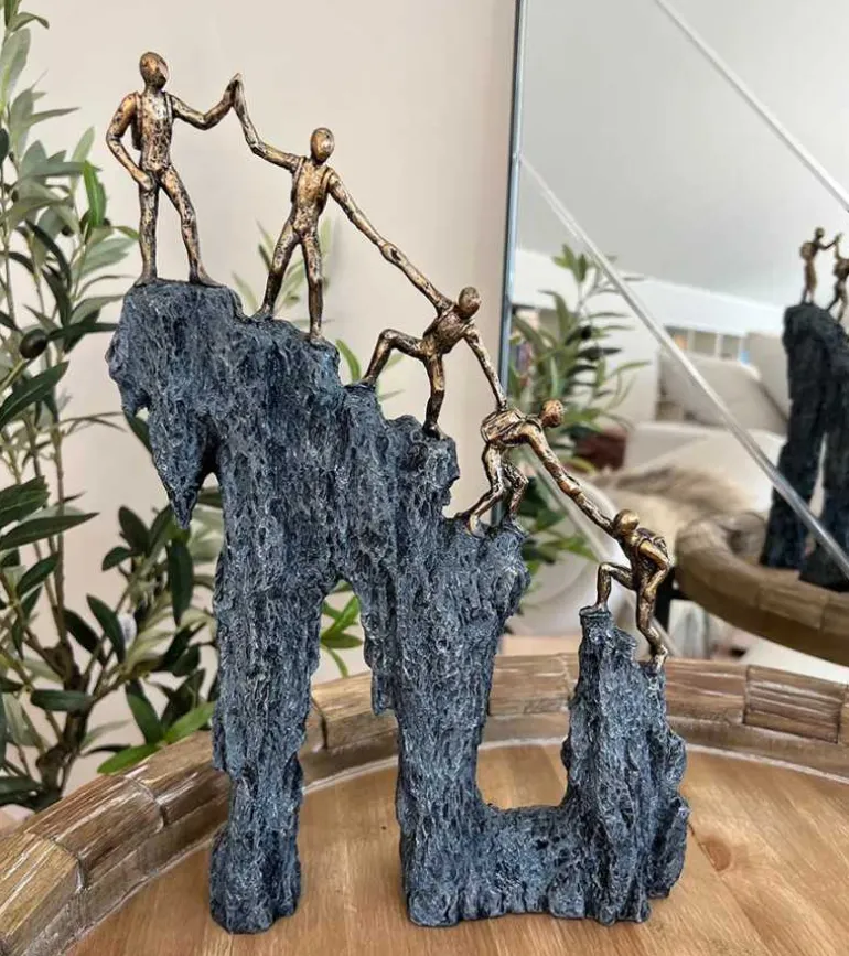 Skulptur, Ved fælles hjælp, 34 cm