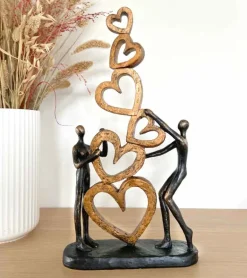 Skulptur: Vi bygger kærlighed, 6 hjerter, 42 cm