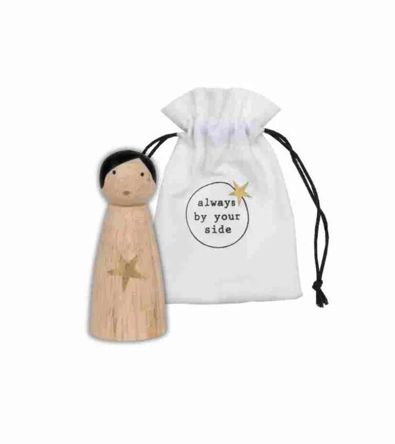 Træfigur, Always by your side